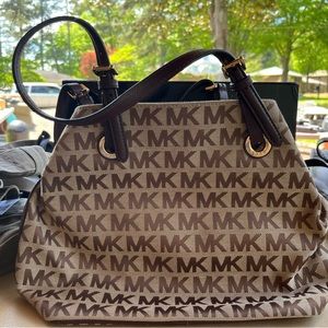 New Michael Kors Bag
